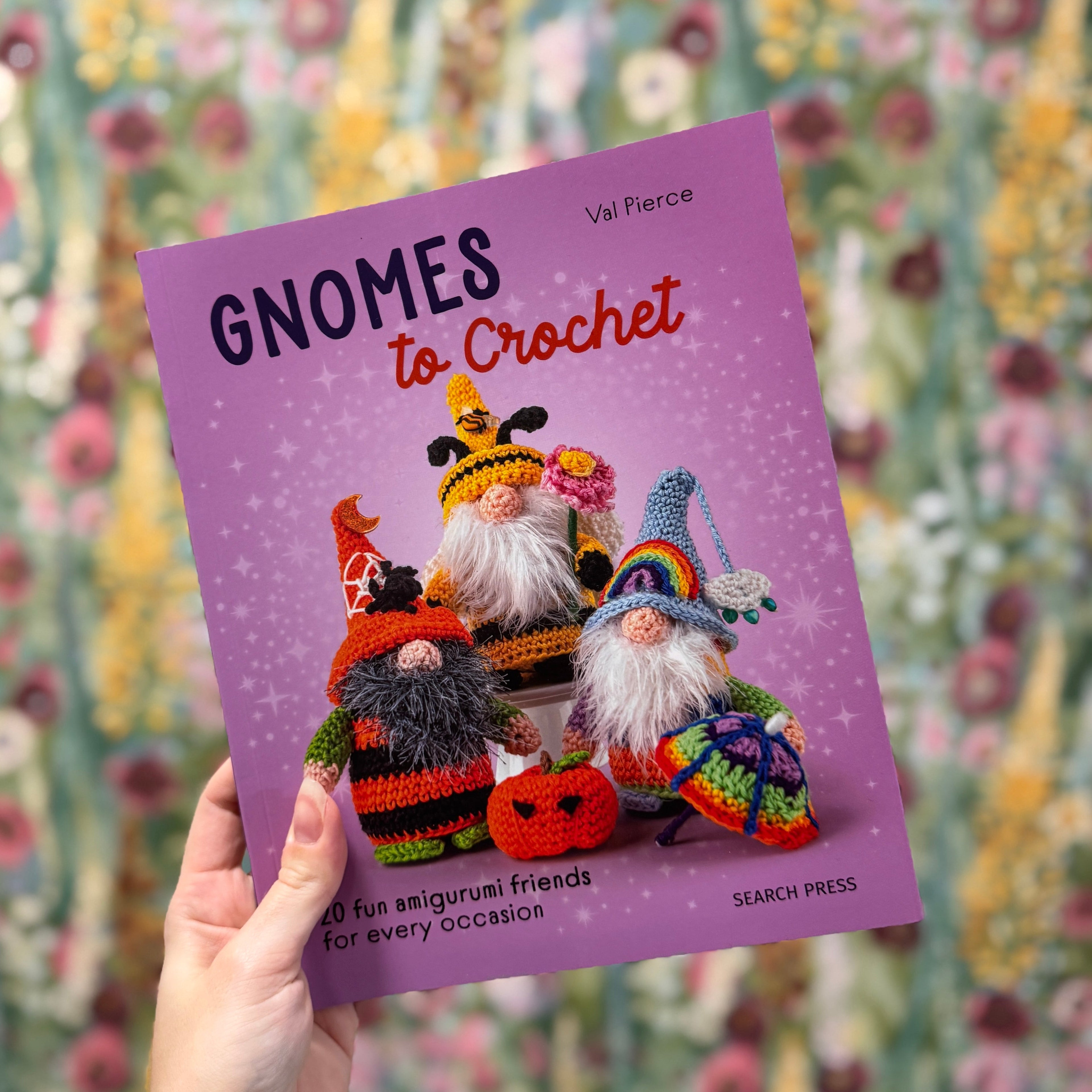 gnome セット Gnomes to Crochet Paperback – The Crafty Kit Company