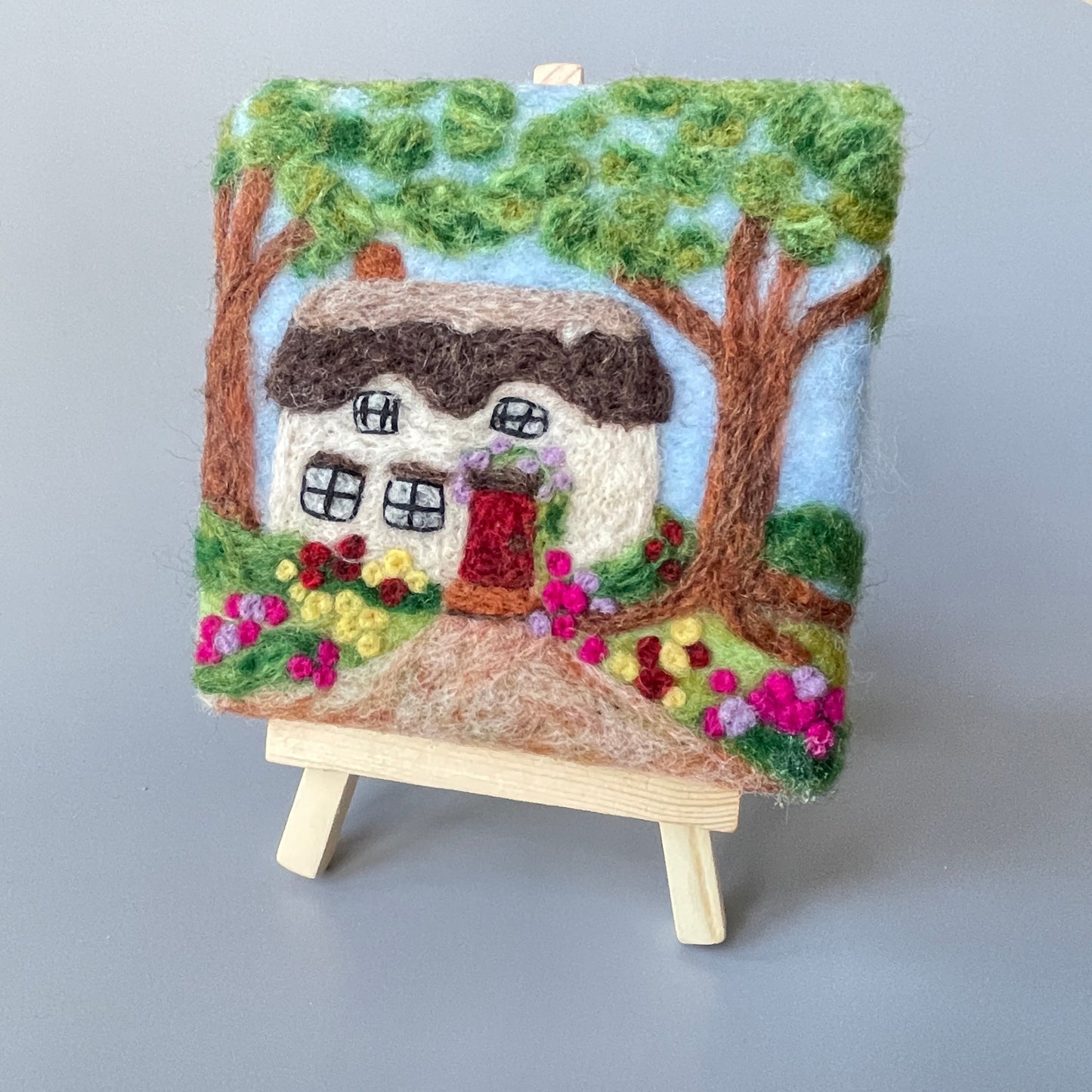 Mini Canvas & Easel - pack of 10