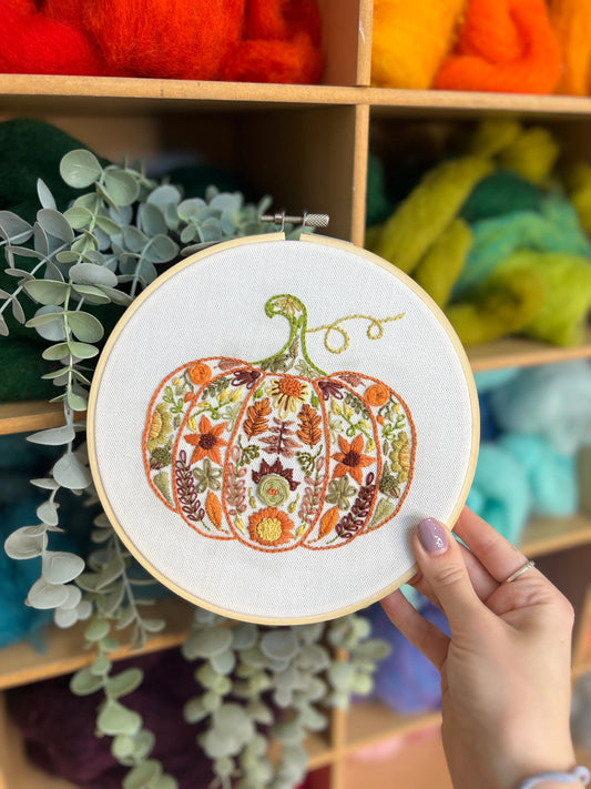 What’s the Difference Between Cross Stitch and Embroidery?