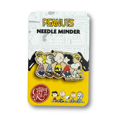 Peanuts - Snoopy's Gang Needle Minder