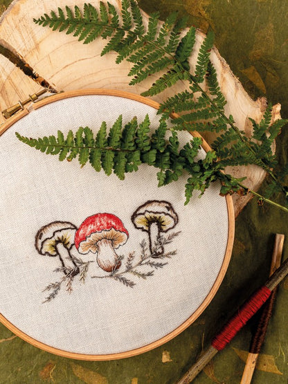 A Love of Cloth & Thread: Woodland Walks Embroidery Transfer Book