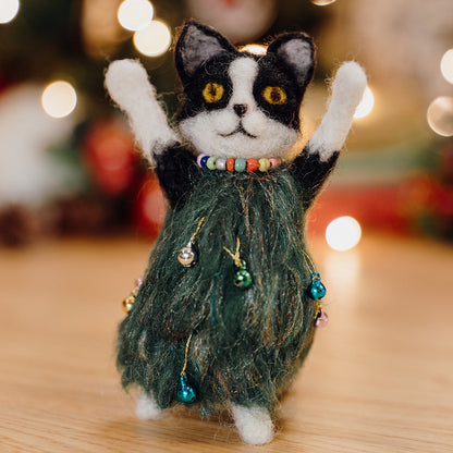 Festive Cat Needle Felting Kit