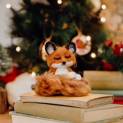Foxy in the Snow Needle Felting Kit