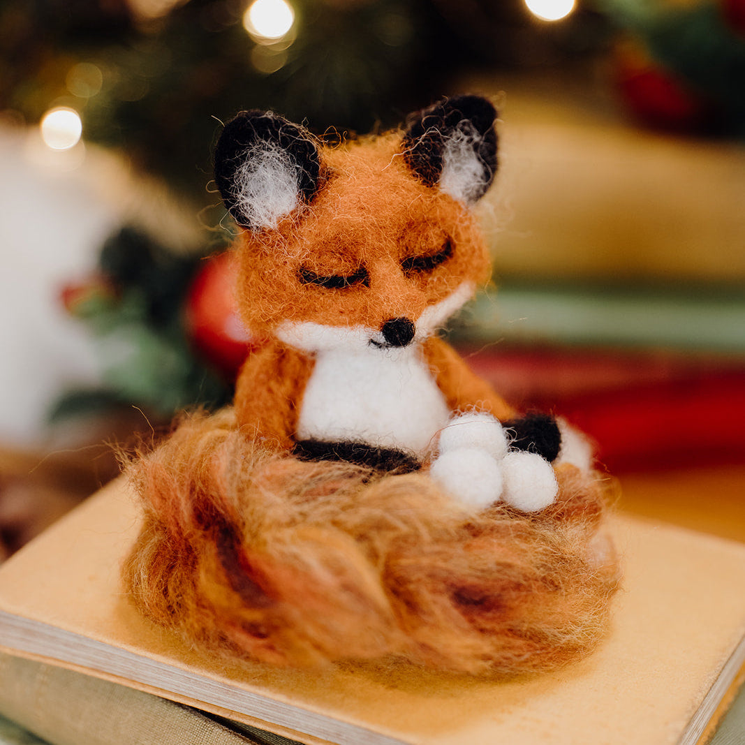 Foxy in the Snow Needle Felting Kit