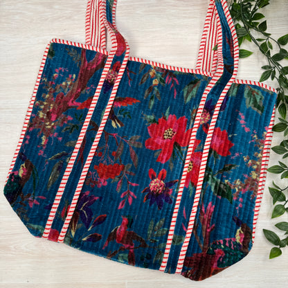 Velvet Small Reversible Quilted Tote Bag (pattern 3)
