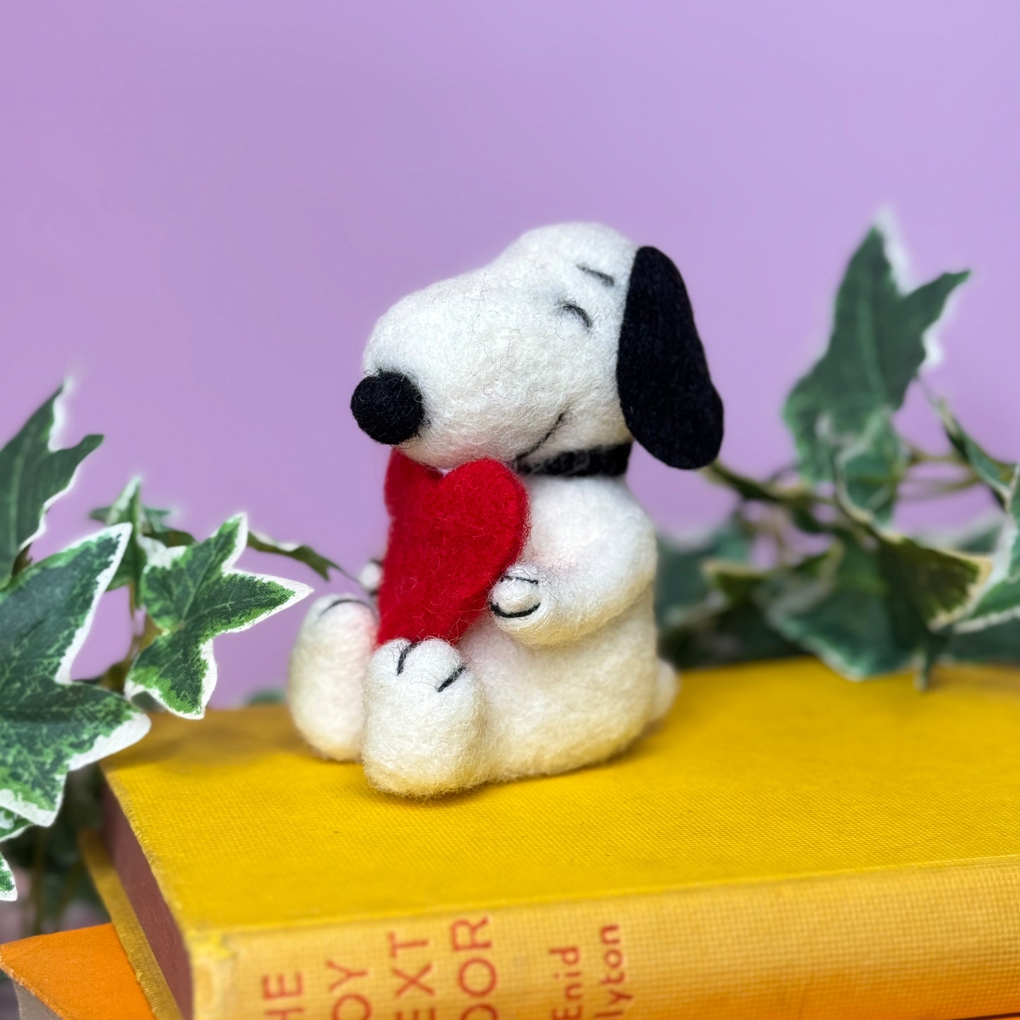 Peanuts - Love from Snoopy Needle Felting Craft Kit