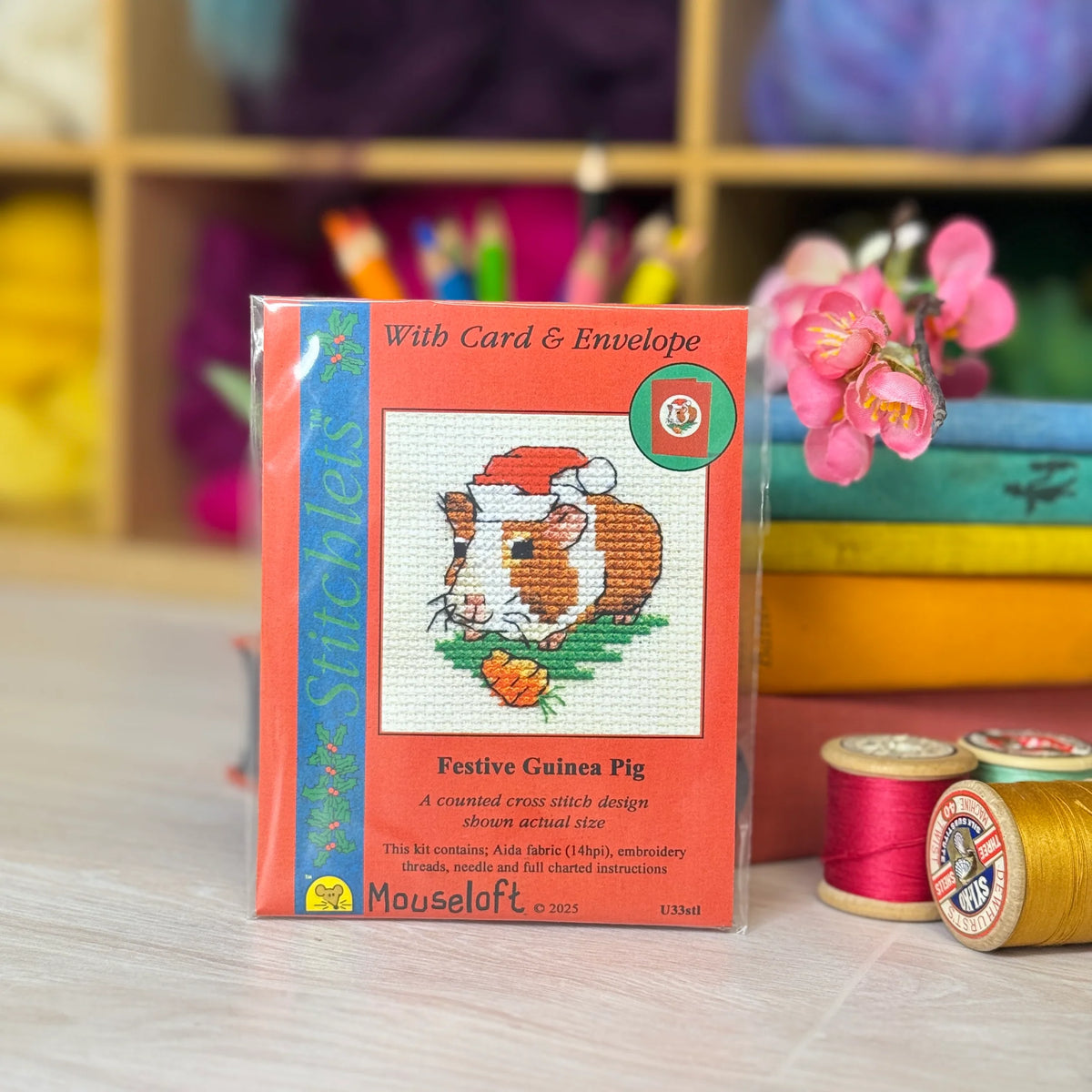 ML Festive Guinea Pig Christmas Mini Cross Stitch Kit (with card)