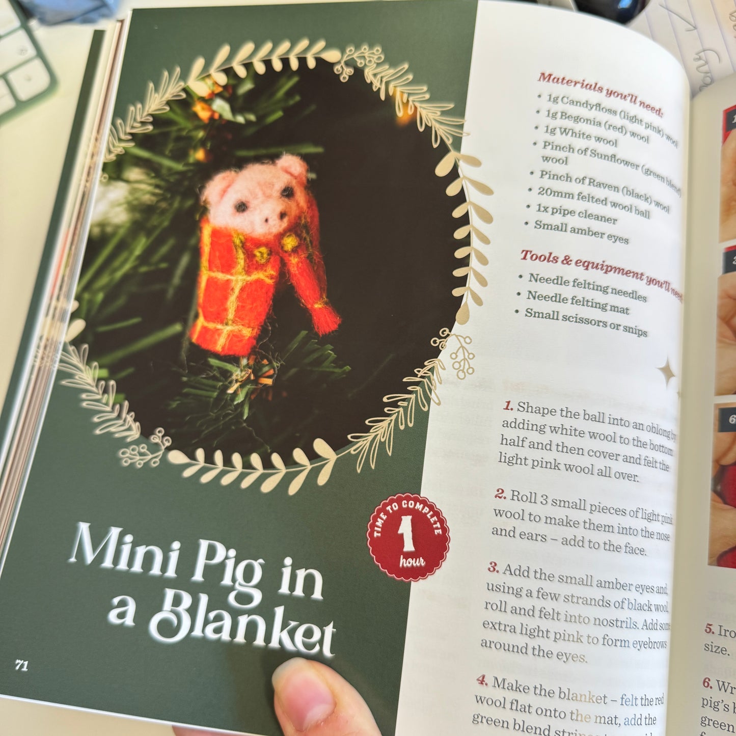 50 Festive Crafting Projects Paperback