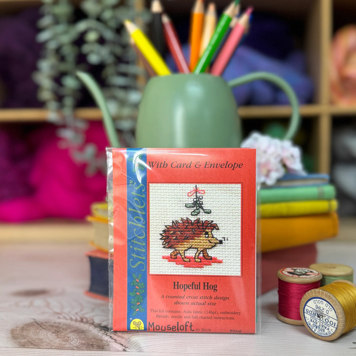 ML Hopeful Hog Christmas Mini Cross Stitch Kit (with card)