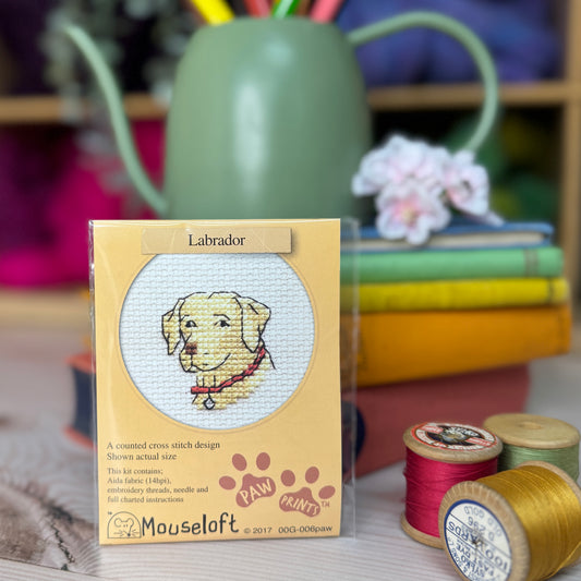 ML Paw Prints Labrador Mini Cross Stitch Kit