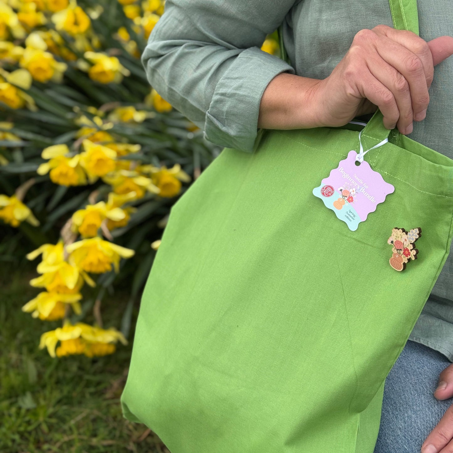 Beginner's Needle Felting Bundle - Spring/Summer Edition