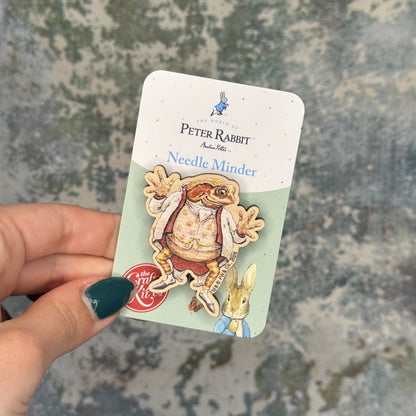 Beatrix Potter - Jeremy Fisher Wooden Needle Minder