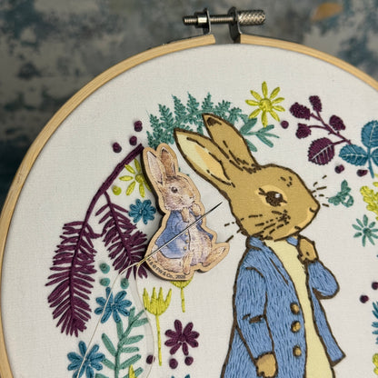 Beatrix Potter - Peter Rabbit Wooden Needle Minder