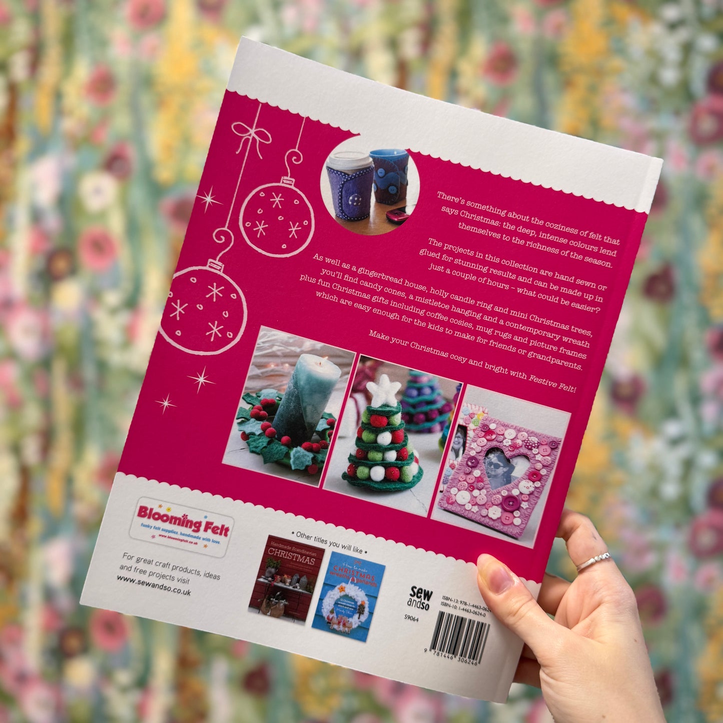 Festive Felt Paperback