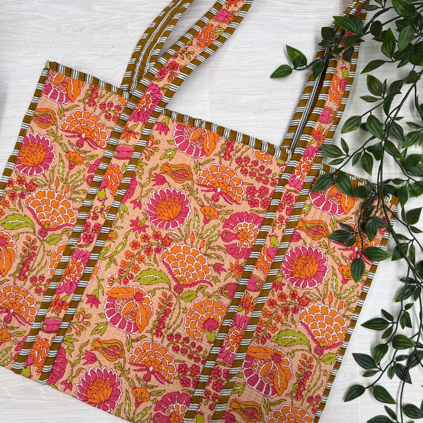 Small Reversible Quilted Tote Bag (pattern O)