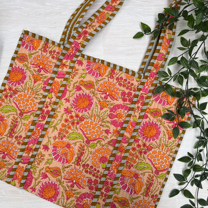 Small Reversible Quilted Tote Bag (pattern O)