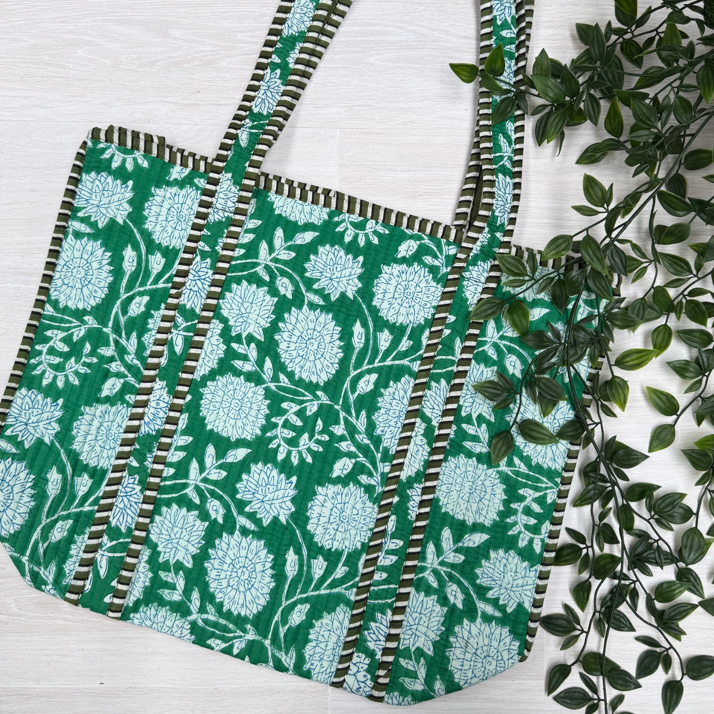 Small Reversible Quilted Tote Bag (pattern K)