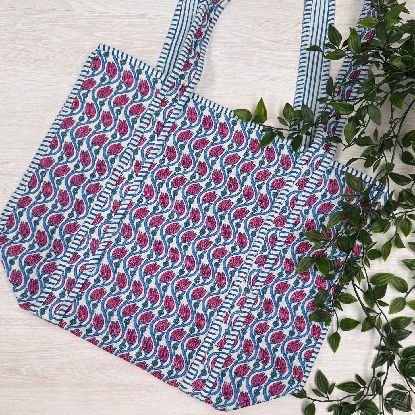 Small Reversible Quilted Tote Bag (pattern C)