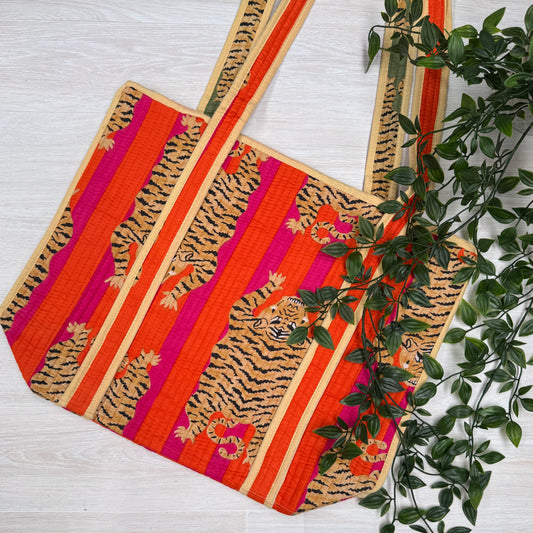 Small Reversible Quilted Tote Bag (pattern B)