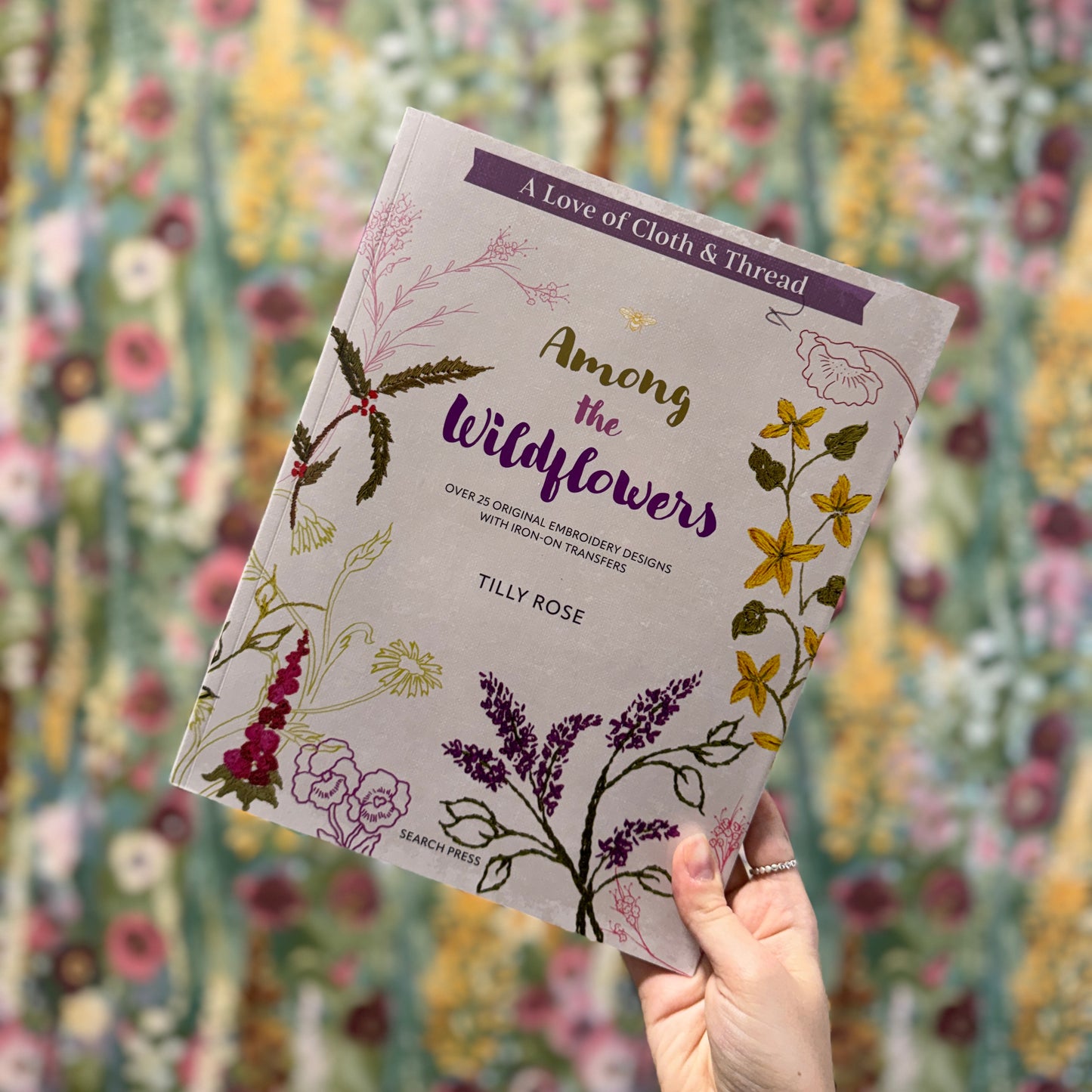 A Love of Cloth & Thread: Among the Wildflowers Embroidery Transfer Book