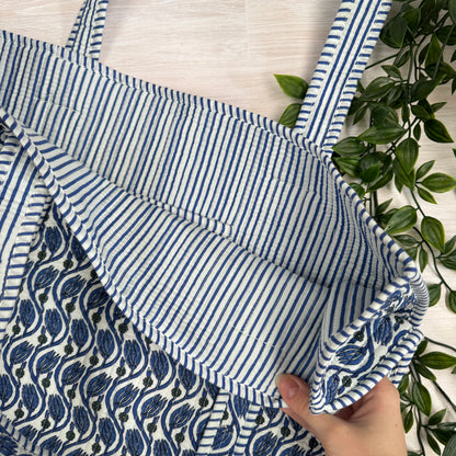 Small Reversible Quilted Tote Bag (pattern i)