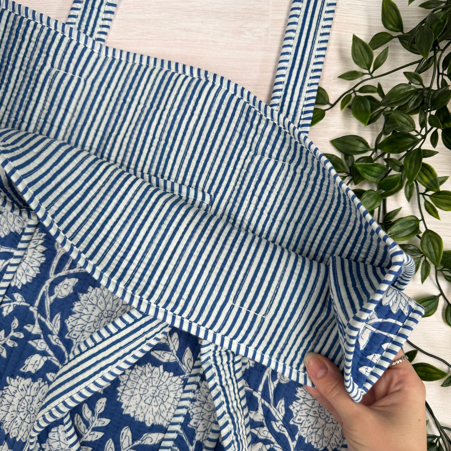 Small Reversible Quilted Tote Bag (pattern A)