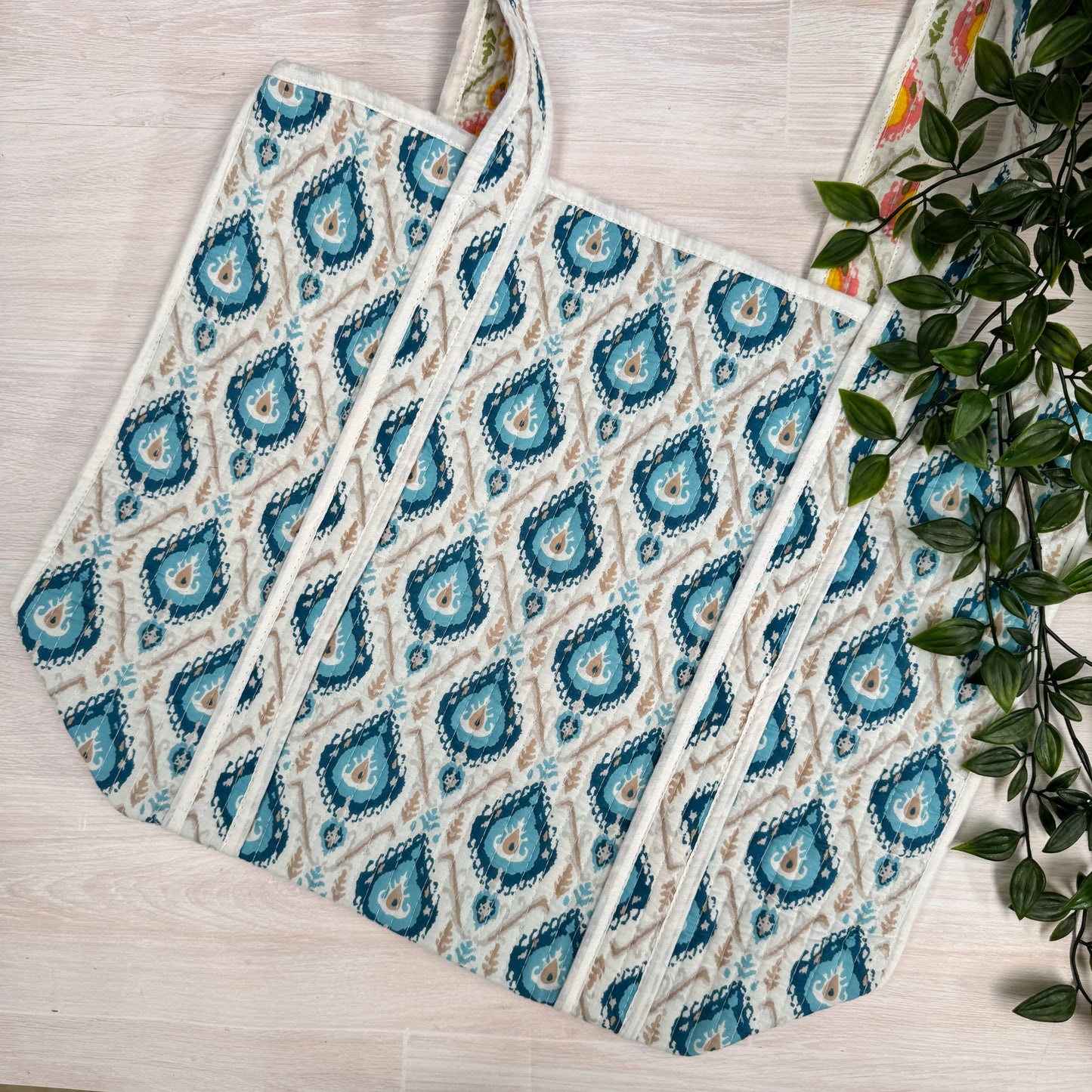 Small Reversible Quilted Tote Bag (pattern R)