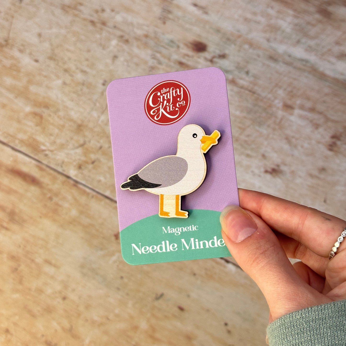 Seagull Needle Minder