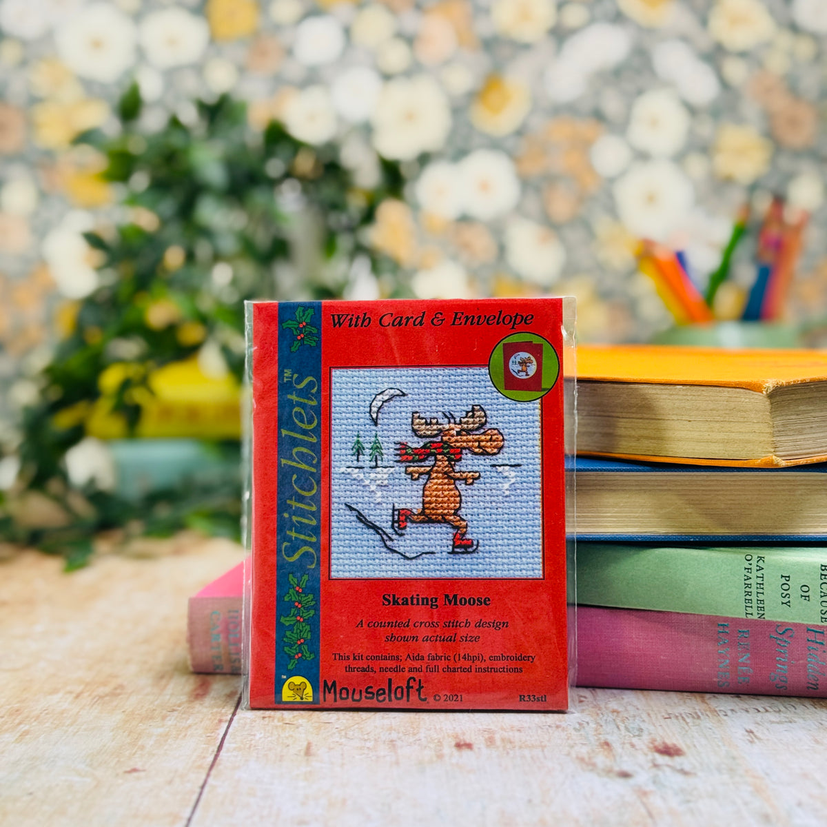 ML Skating Moose Christmas Mini Cross Stitch Kit (with card)
