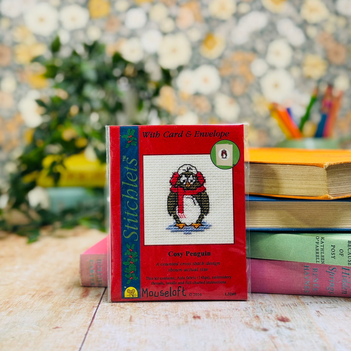ML Cosy Penguin Christmas Mini Cross Stitch Kit (with card)