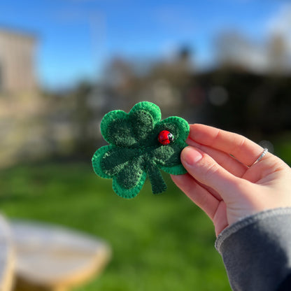 Make your Own Clover Brooch Pack