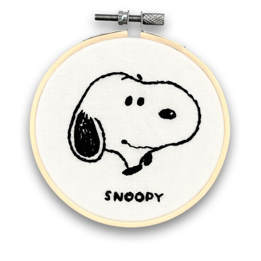 Peanuts - Snoopy Mini Embroidery Kit