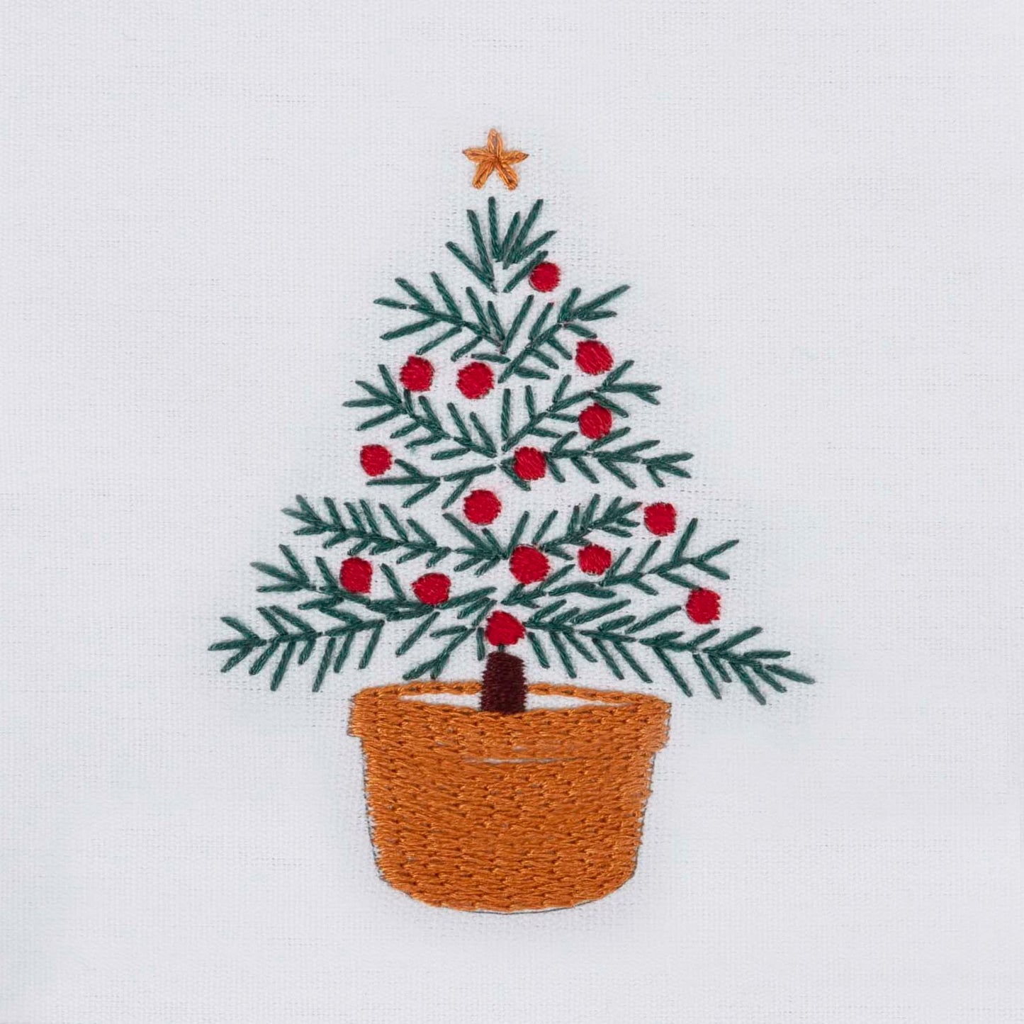 Trimits Christmas Tree Embroidery Hoop Craft Kit