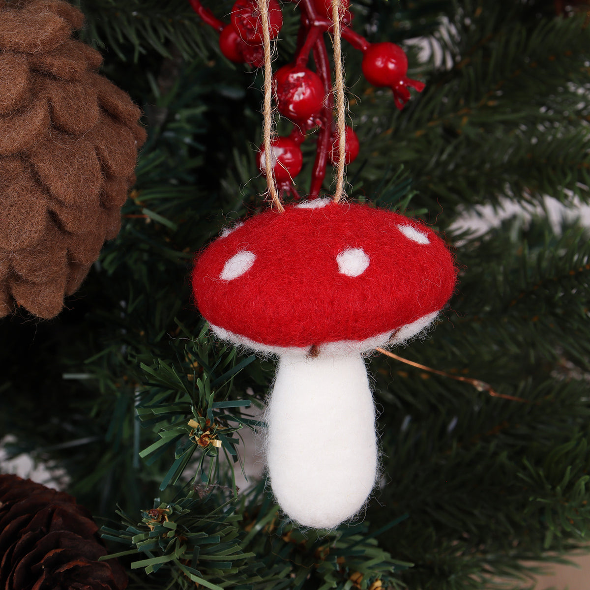 Trimits Autumnal Needle Felt Decoration Craft Kit