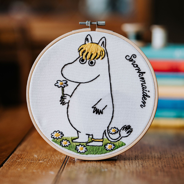 Snorkmaiden Daisy Picking Embroidery
